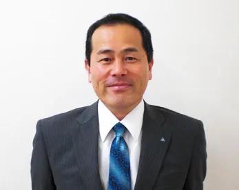 山内 章作
